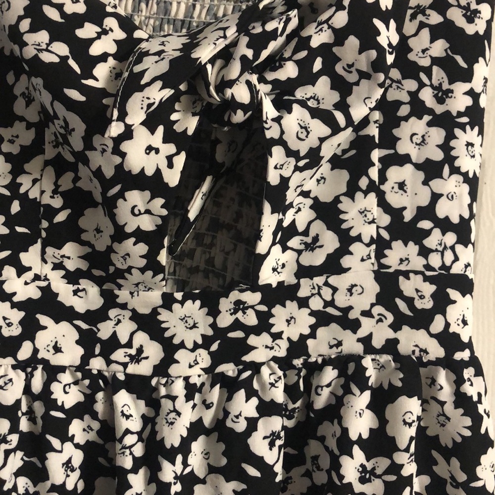 Spaghetti straps, floral, dark blue or black and white.